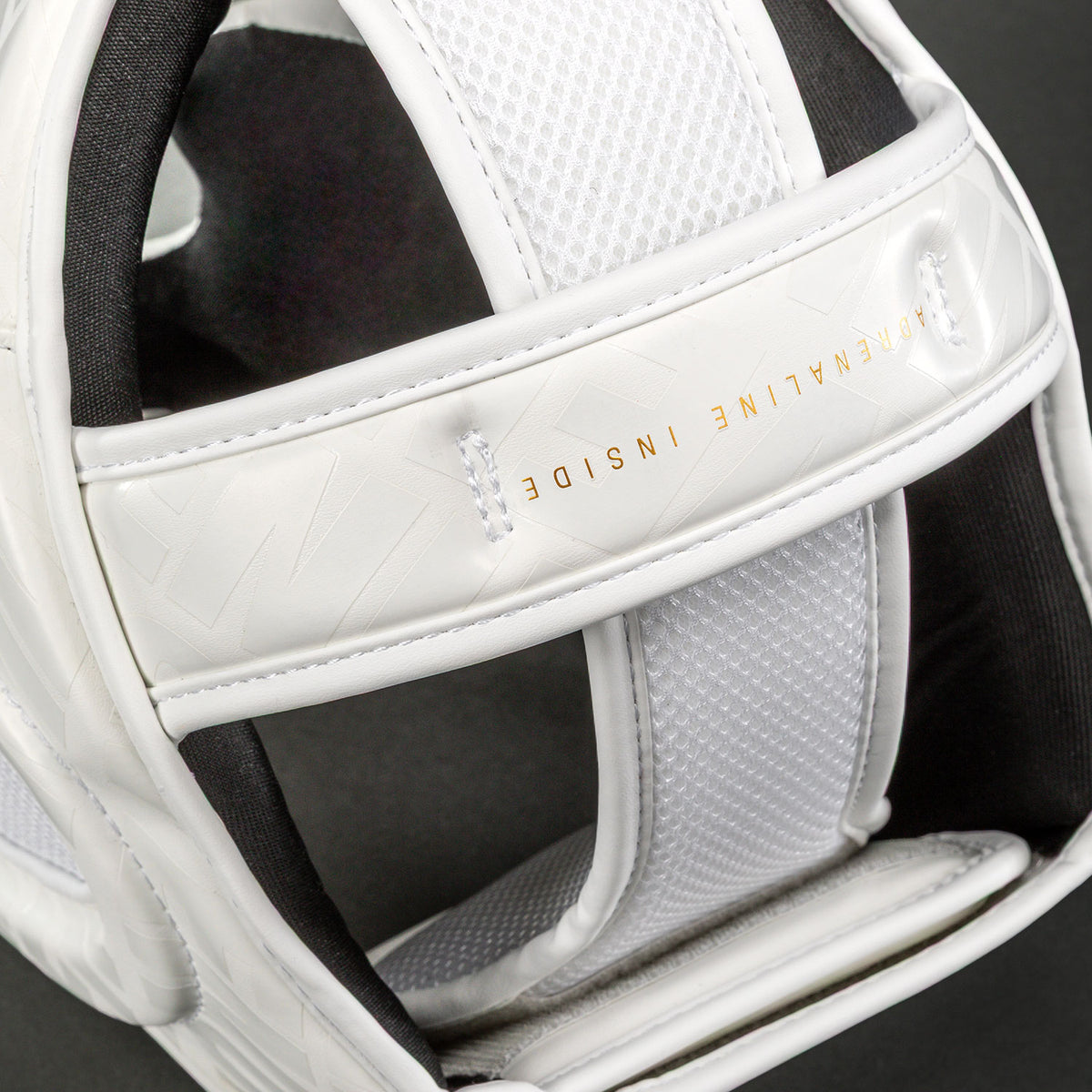 Casque de protection Venum Contender 1.5 - Ivoire/Or - product-type_Casques de boxe
