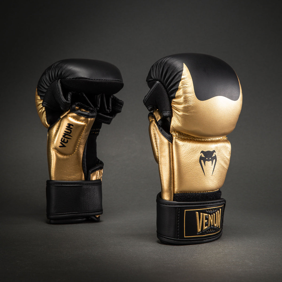 Gants de Sparring en Cuir Venum Attack 2.0 – Or/Noir - product-type_Gants de Sparring
