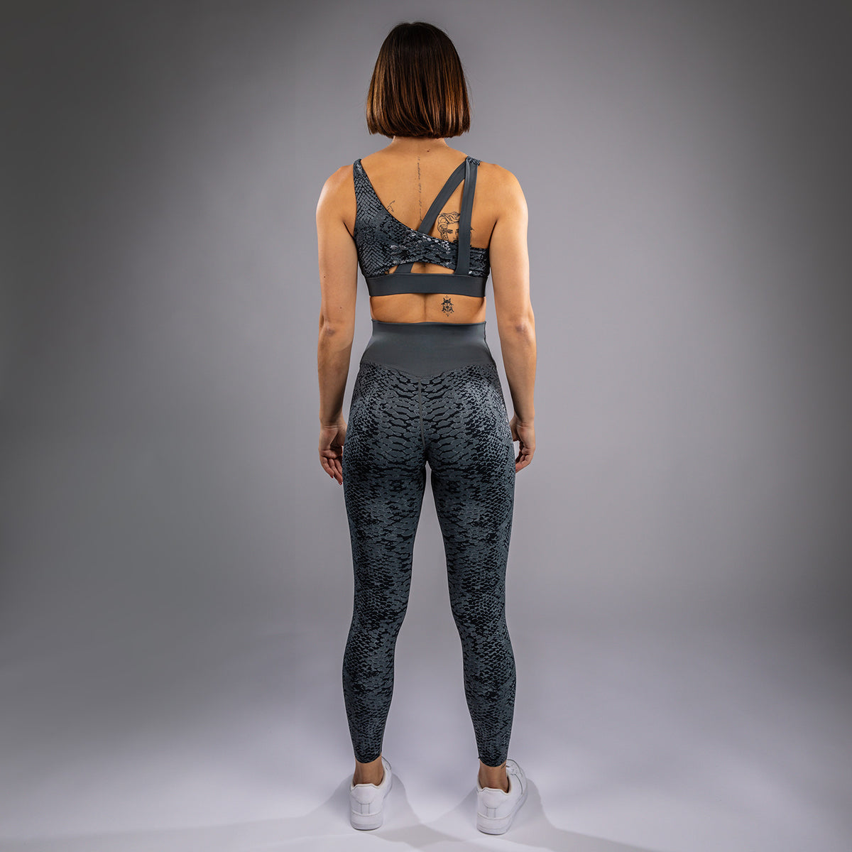 Brassière de sport pour Femmes Venum Amazonia - Gris foncé - product-type_Brassières de sport