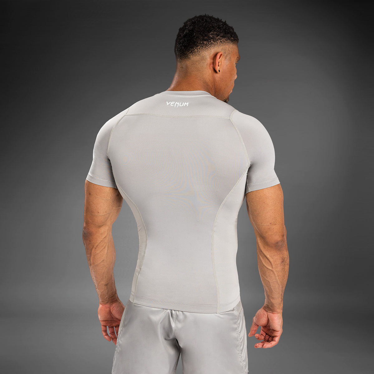 Rashguard à Manches courtes pour Hommes Venum Attack - Sable - product-type_T-Shirts de Compression