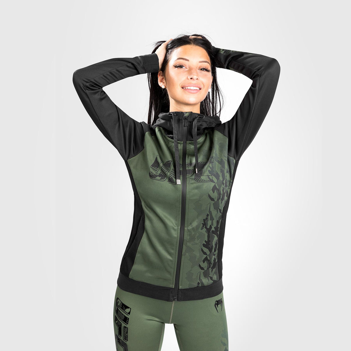 Sweatshirt Zippé Femme UFC Venum Authentic Fight Week - Kaki - product-type_Vestes