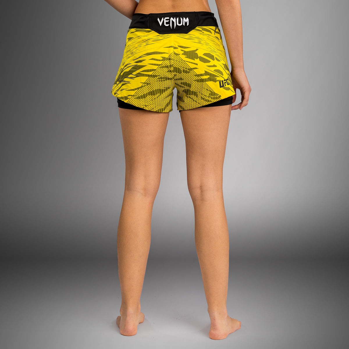 Shorts de Combat pour Femmes UFC Fusion by Venum Authentic Fight Night - Jaune - product-type_Shorts de MMA