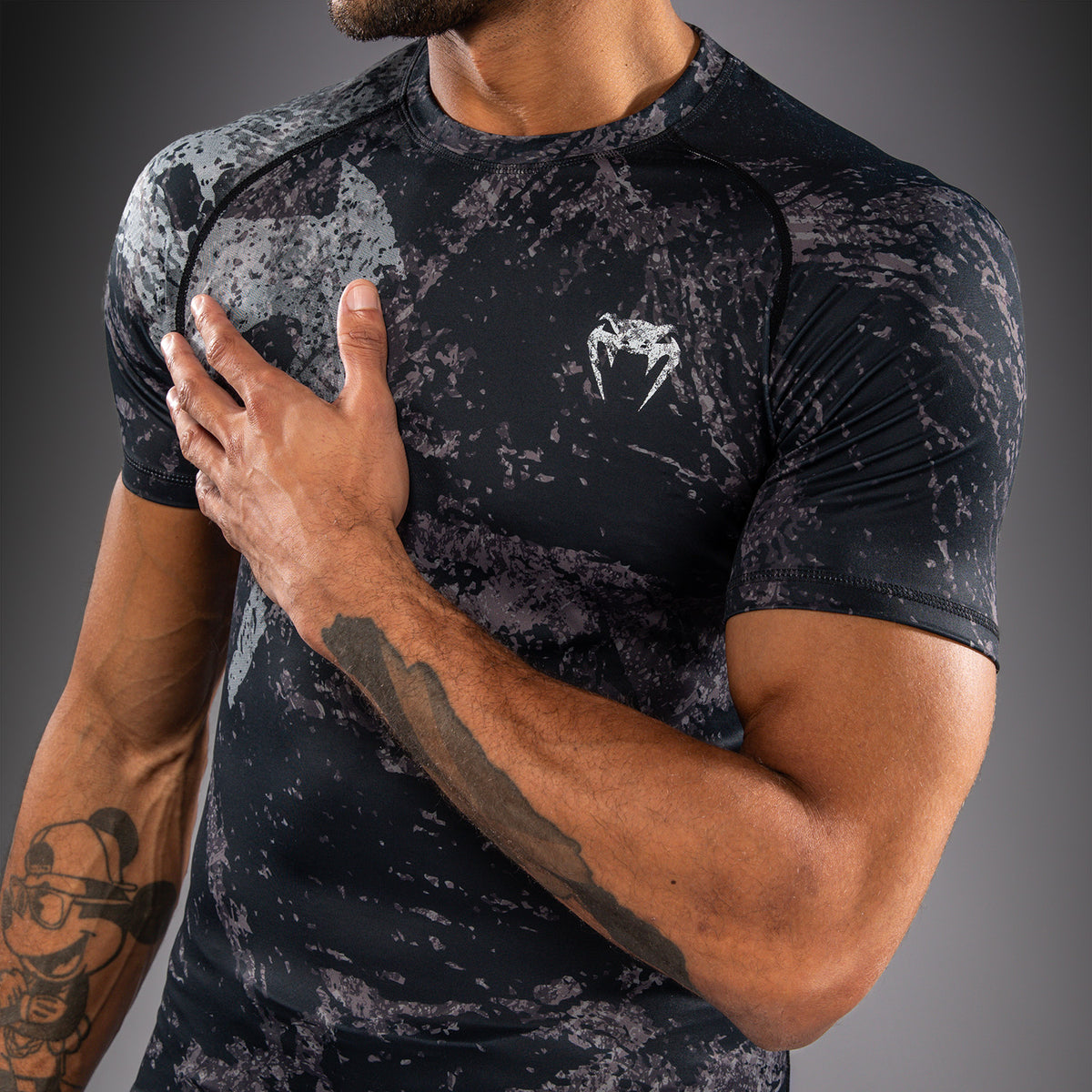 Rashguard à Manches Courtes Venum Rage & Workout - Noir/Gris - product-type_T-Shirts de Compression