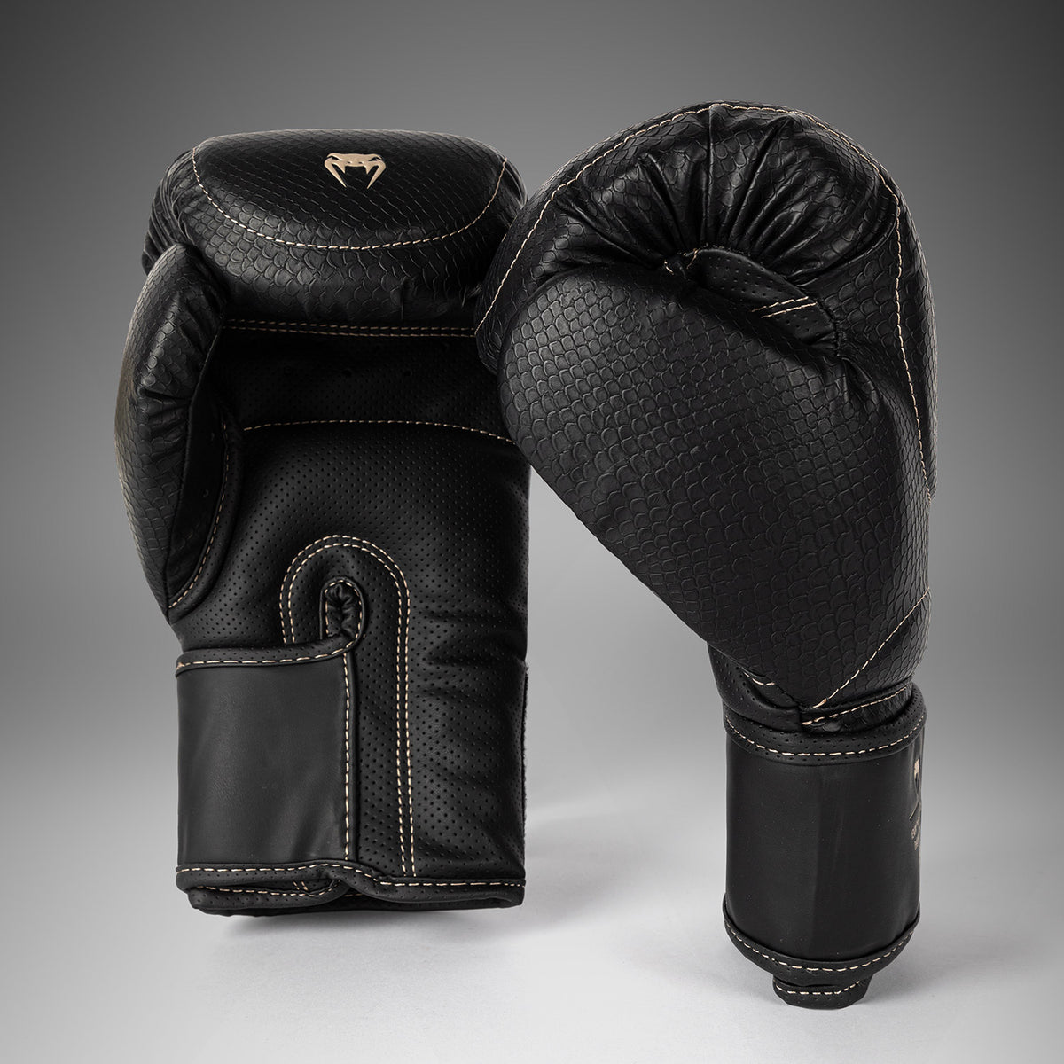 Gants de Boxe Venum Impact Evo Scales – Noir - product-type_Gants de boxe