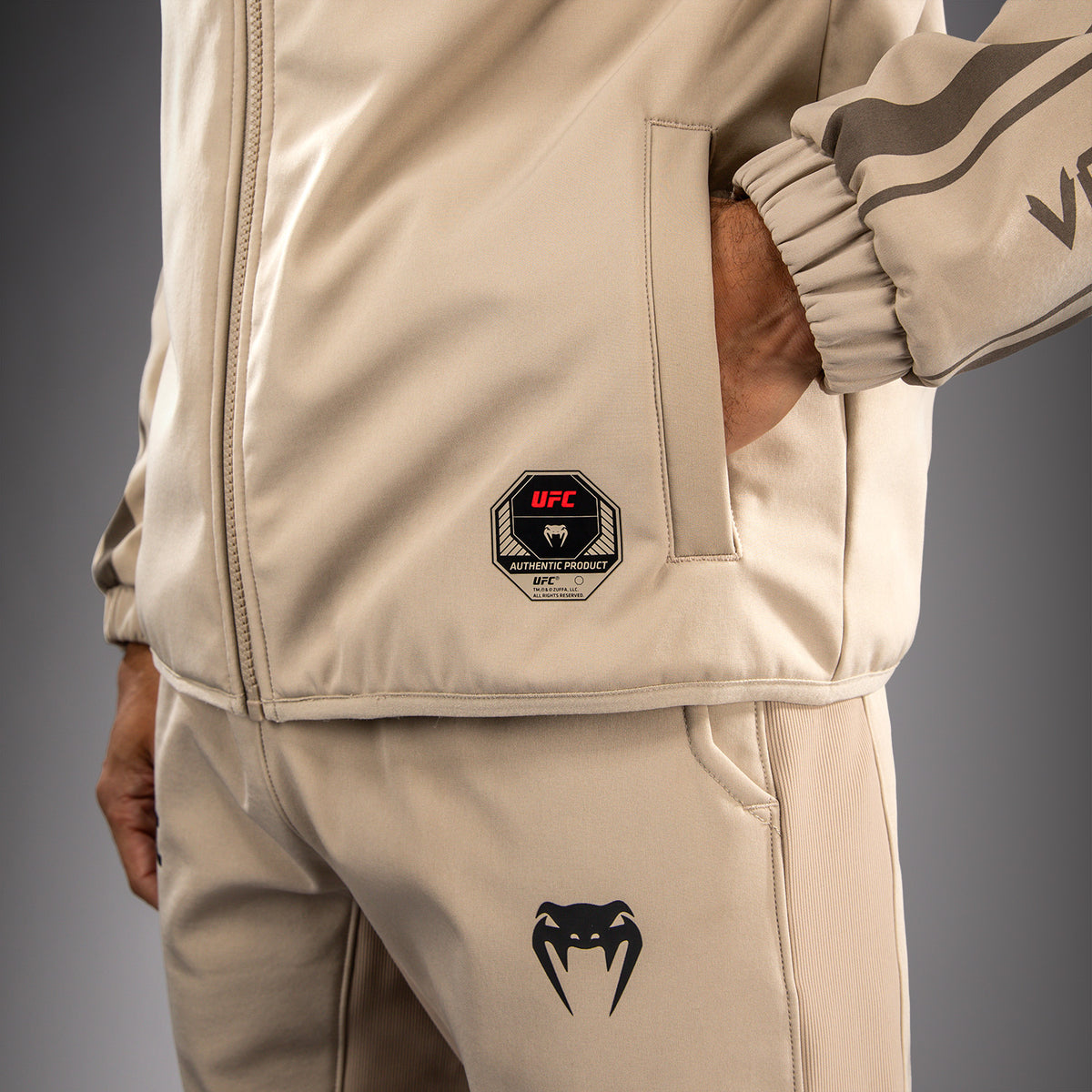 Sweat à Capuche Zippé pour Homme Venum UFC Unity by Venum Authentic Fight Week - Sable - product-type_Vestes