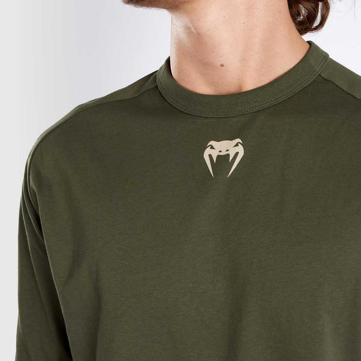 T-shirt à manches longues pour Hommes UFC Adrenaline by Venum Fight Week - Khaki - product-type_T-Shirts