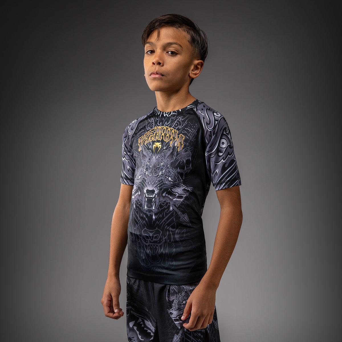 Rashguard à Manches Courtes Pour Enfants Venum Wolf Atak – Noir/Gris - product-type_T-Shirts de Compression