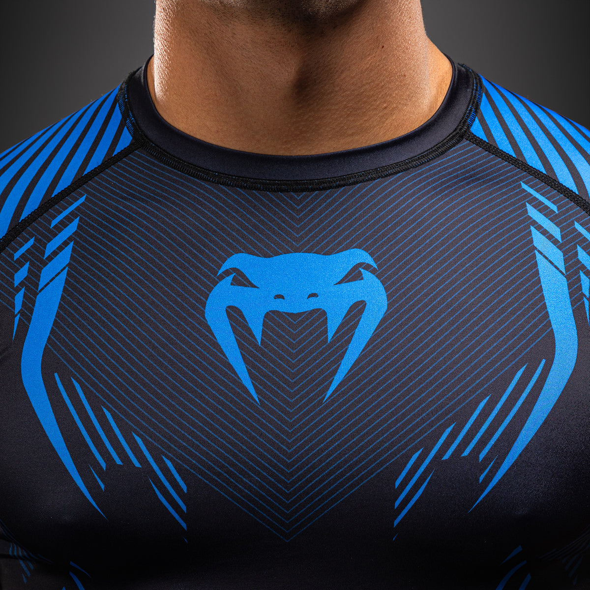 Rashguard à Manches Courtes Venum No-Gi 6.0 - Noir/Bleu - product-type_T-Shirts de Compression