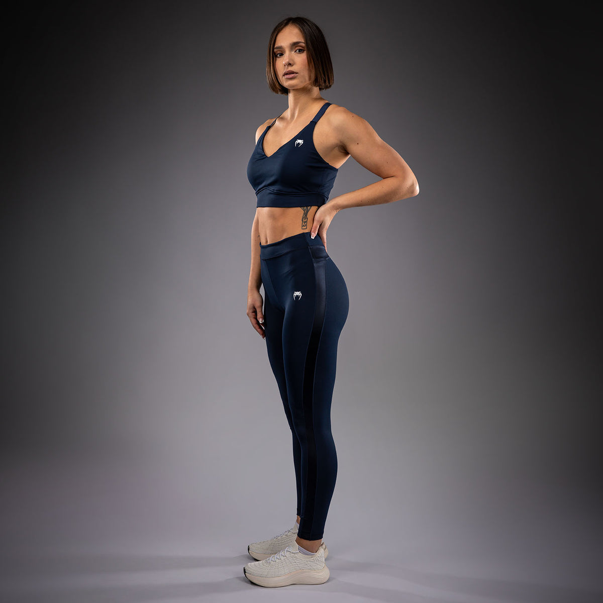 Brassière de Sport pour Femme Venum Sculpt Shape - Bleu Marine - product-type_Brassières de sport