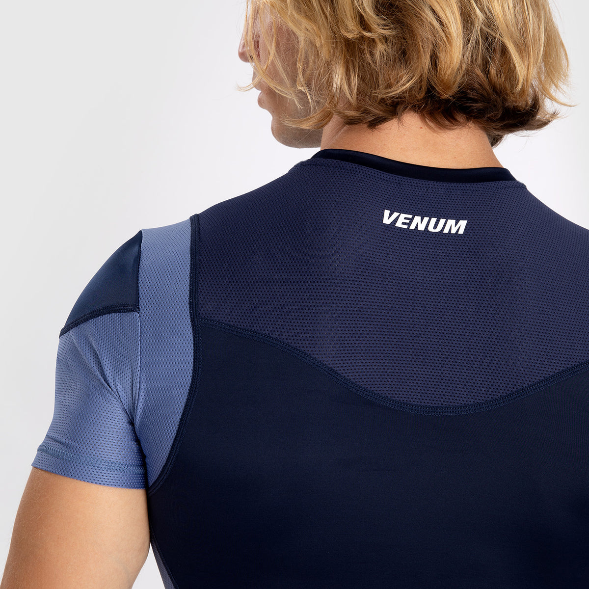 Rashguard À Manches Courtes pour Hommes Venum Tempest - Bleu Marine/Bleu - product-type_T-Shirts de Compression
