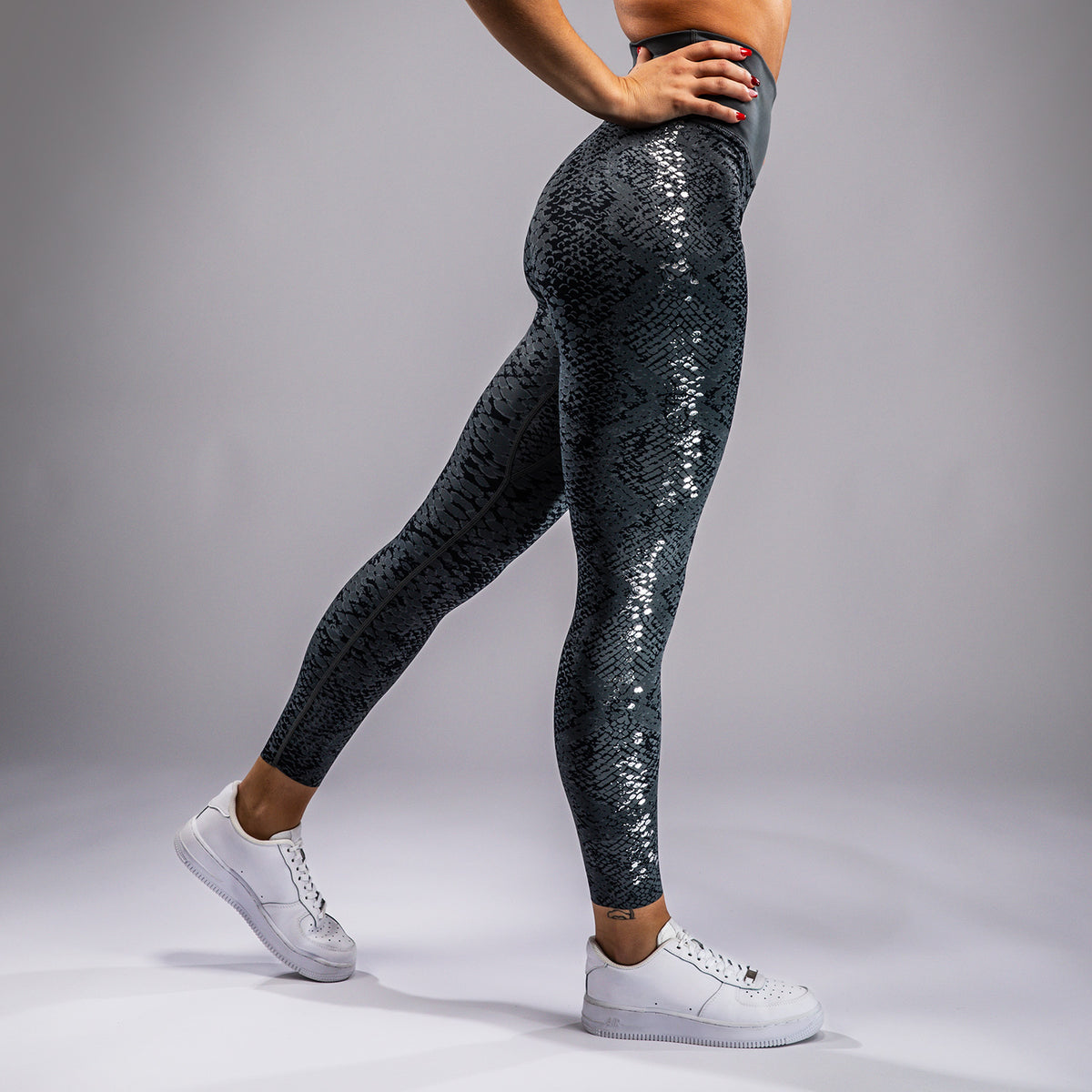 Leggings longs pour Femmes Venum Amazonia - Gris foncé - product-type_Leggings