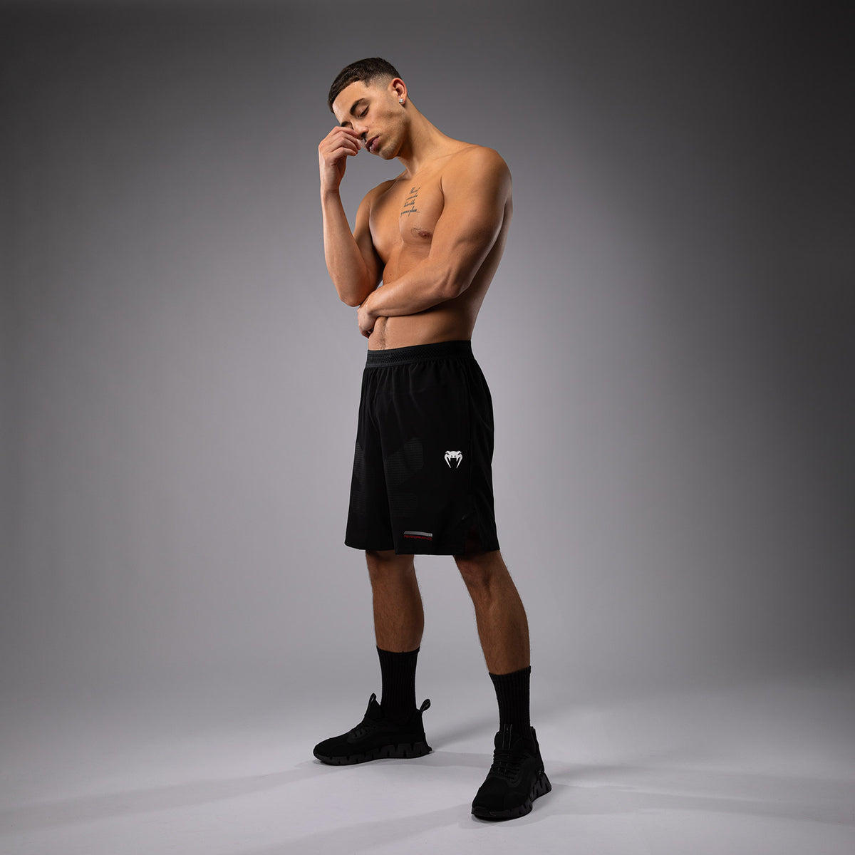 Short d'entraînement Venum Tactical XT- Noir/Rouge Feu - product-type_Shorts de training