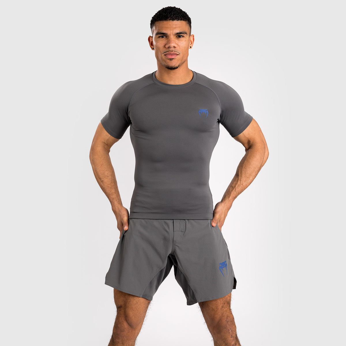 Rashguard à manches courtes pour hommes Venum Contender - Gris - product-type_T-Shirts de Compression