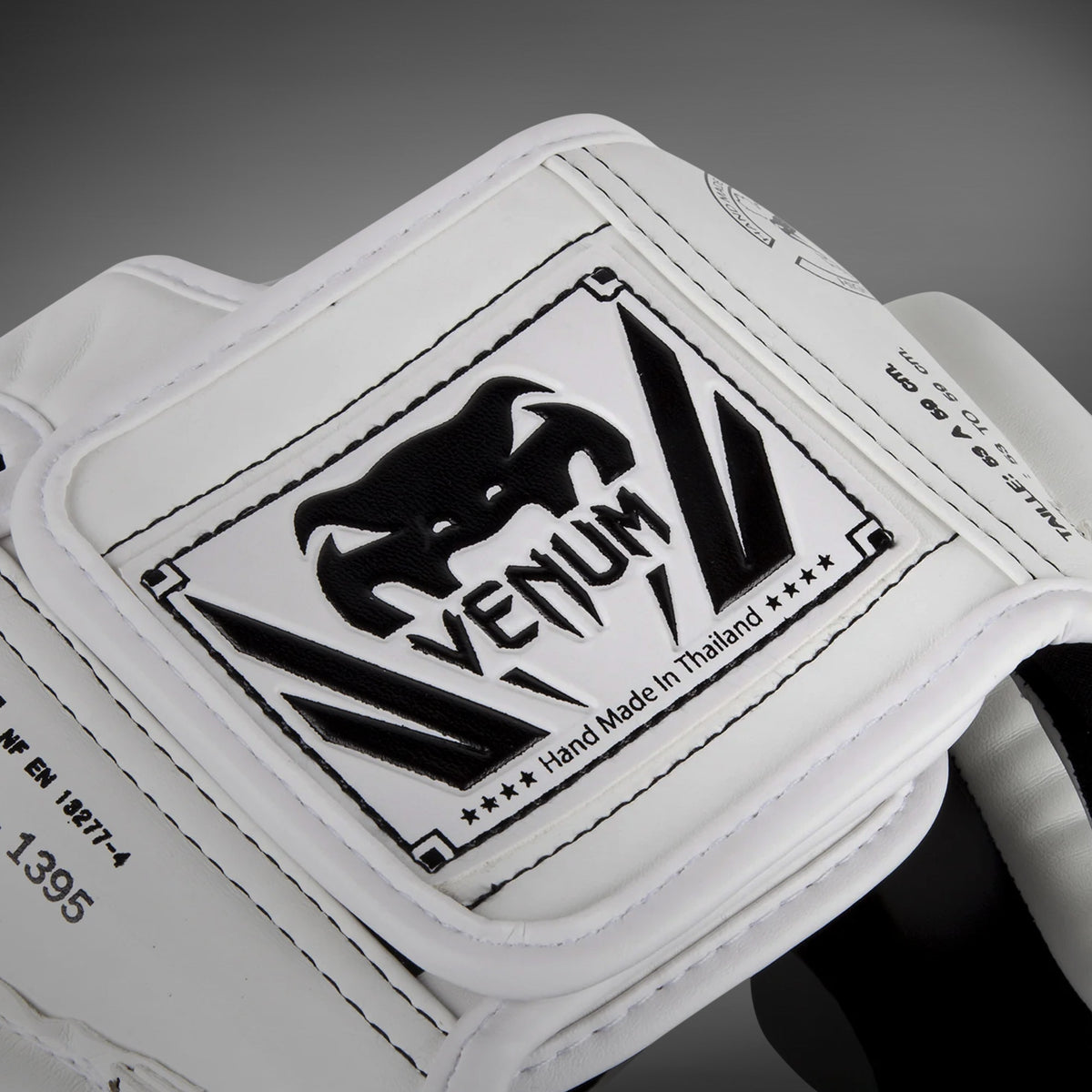 Casque de Boxe Venum Elite – Blanc/Noir - product-type_Casques de boxe