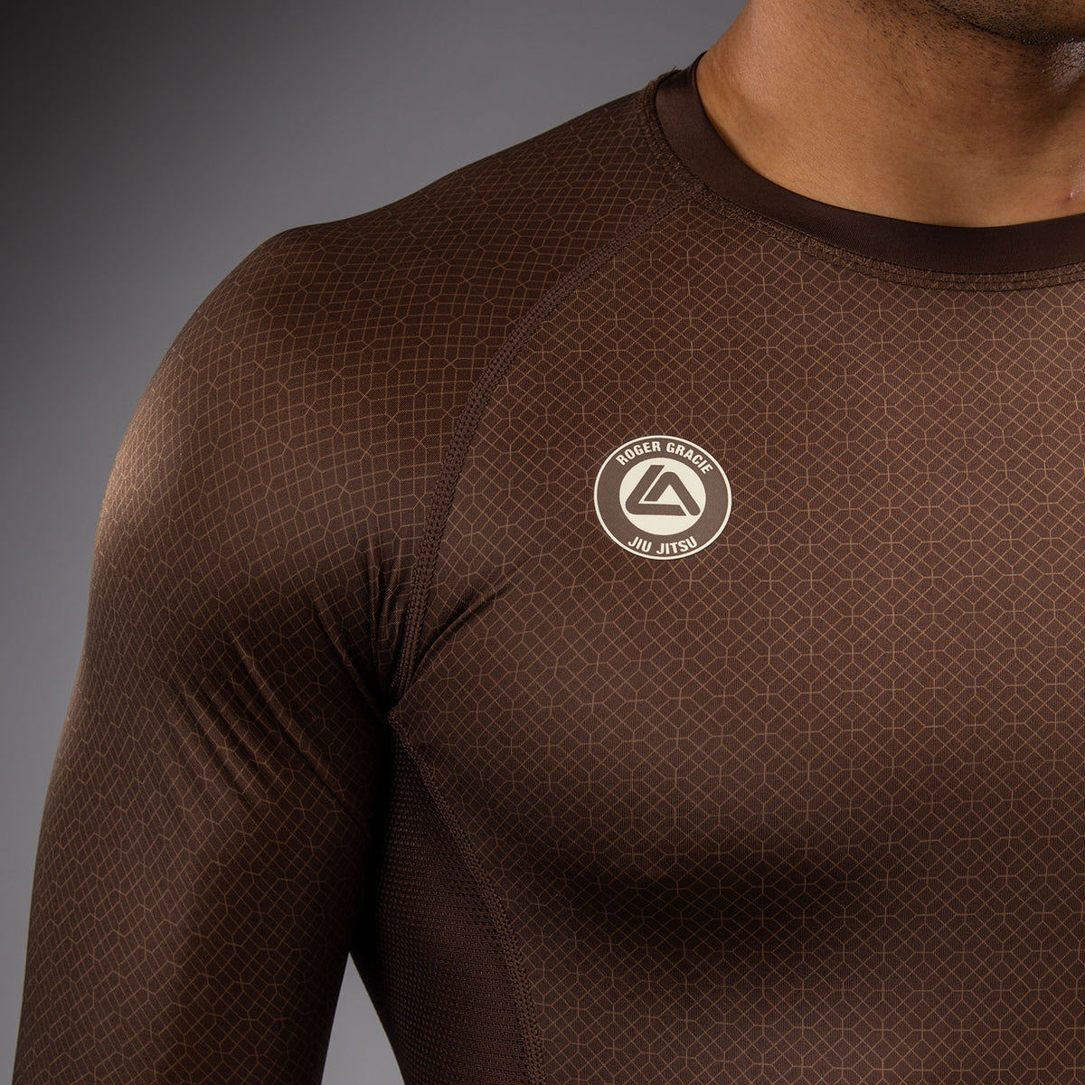 Rashguard à Manches Longues Venum x Roger Gracie Academy - Marron Foncé - product-type_T-Shirts de Compression
