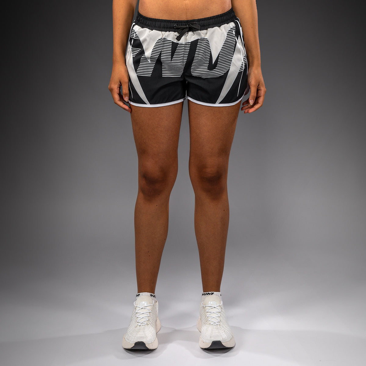 Short d’Entraînement Femme Venum Adrenaline – Noir/Ivoire - product-type_Shorts de training