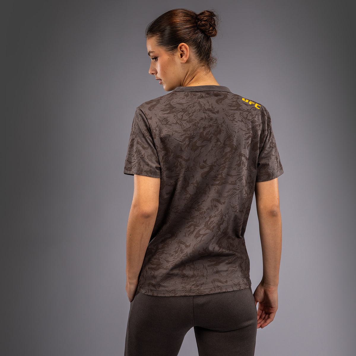 T-shirt en Coton à Manches Courtes pour Femmes UFC Fusion by Venum Fight Week - Marron Terrestre - product-type_T-Shirts