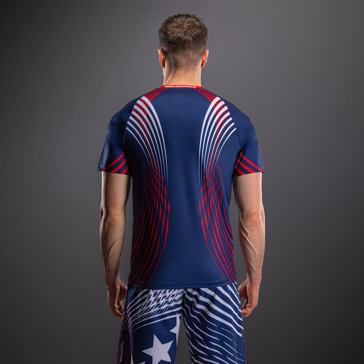 Official UFC Freedom 250 by Venum Authentic Fight Night Maillot Walkout pour homme - Bleu - product-type_T-Shirts Dry Tech