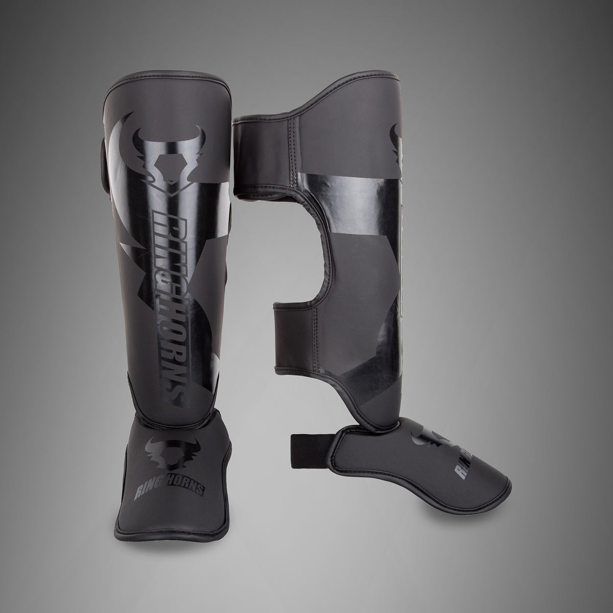 Protège-tibias et pieds Ringhorns Charger by Venum - Noir/Noir - product-type_Protège-tibias