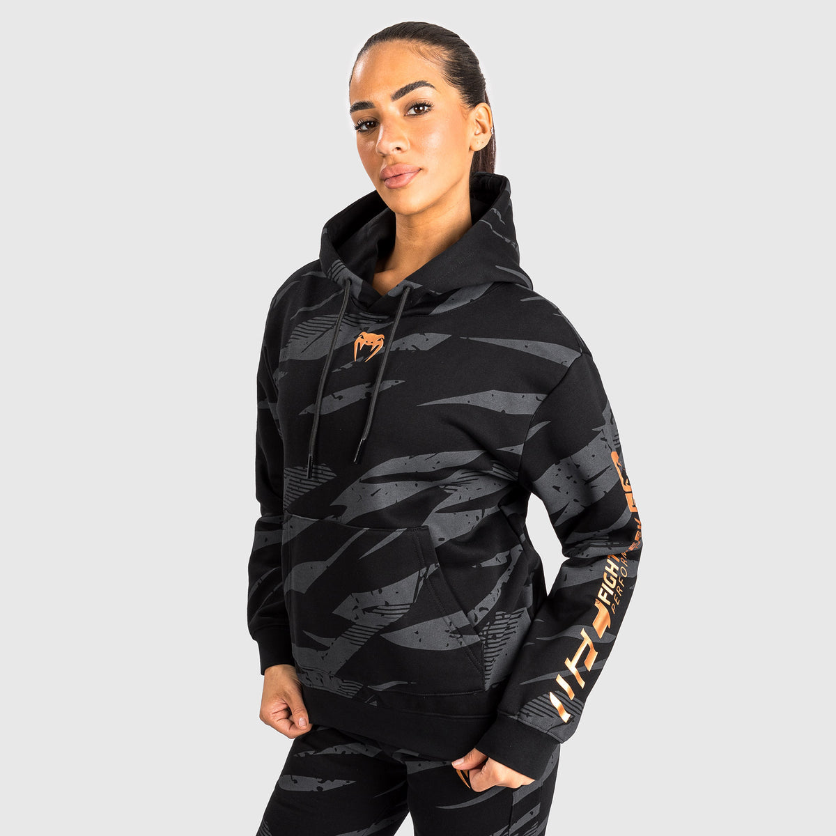 Sweatshirt À Capuche pour Femmes UFC Adrenaline by Venum Fight Week - Urban Camo - product-type_Sweatshirts