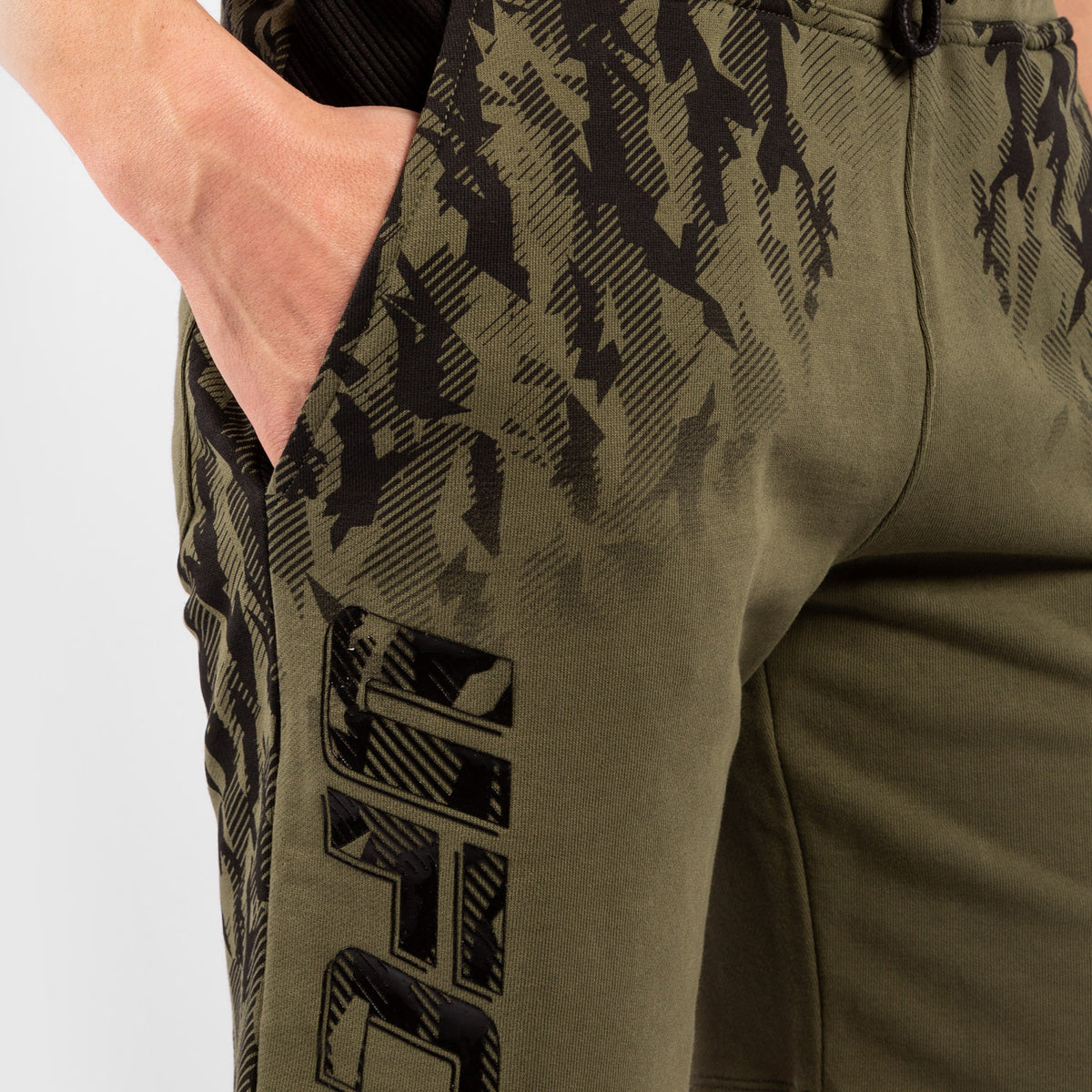 Short de Sport en Coton Homme UFC Venum Authentic Fight Week - Kaki - product-type_Shorts en Coton