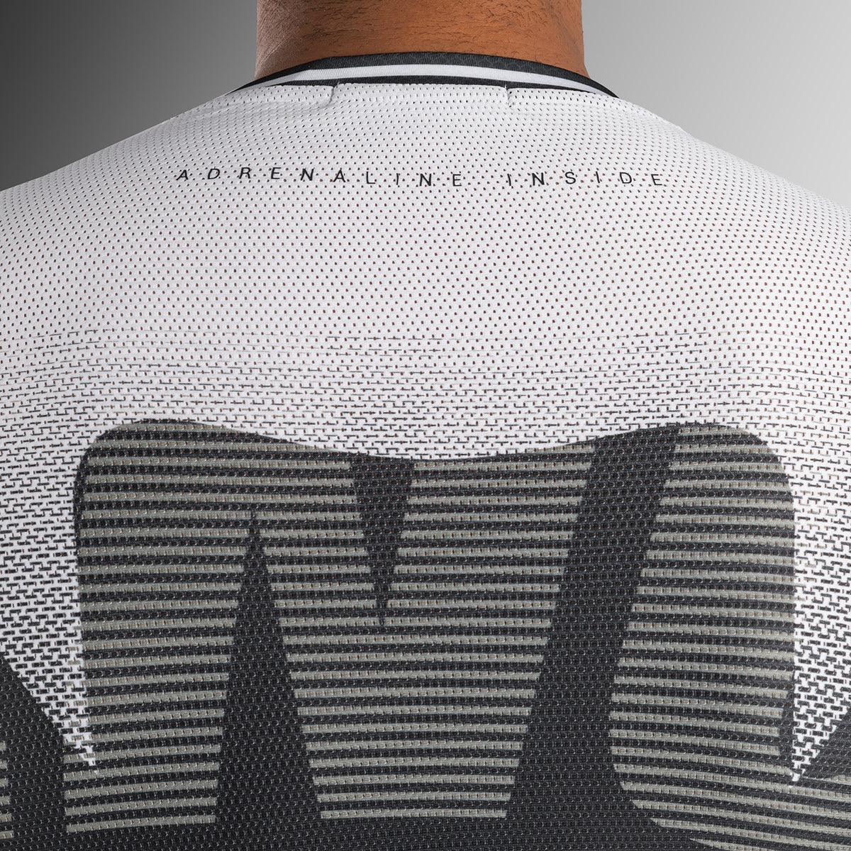 Rashguard Manches Longues Venum Adrenaline – Noir/Sable - product-type_T-Shirts de Compression