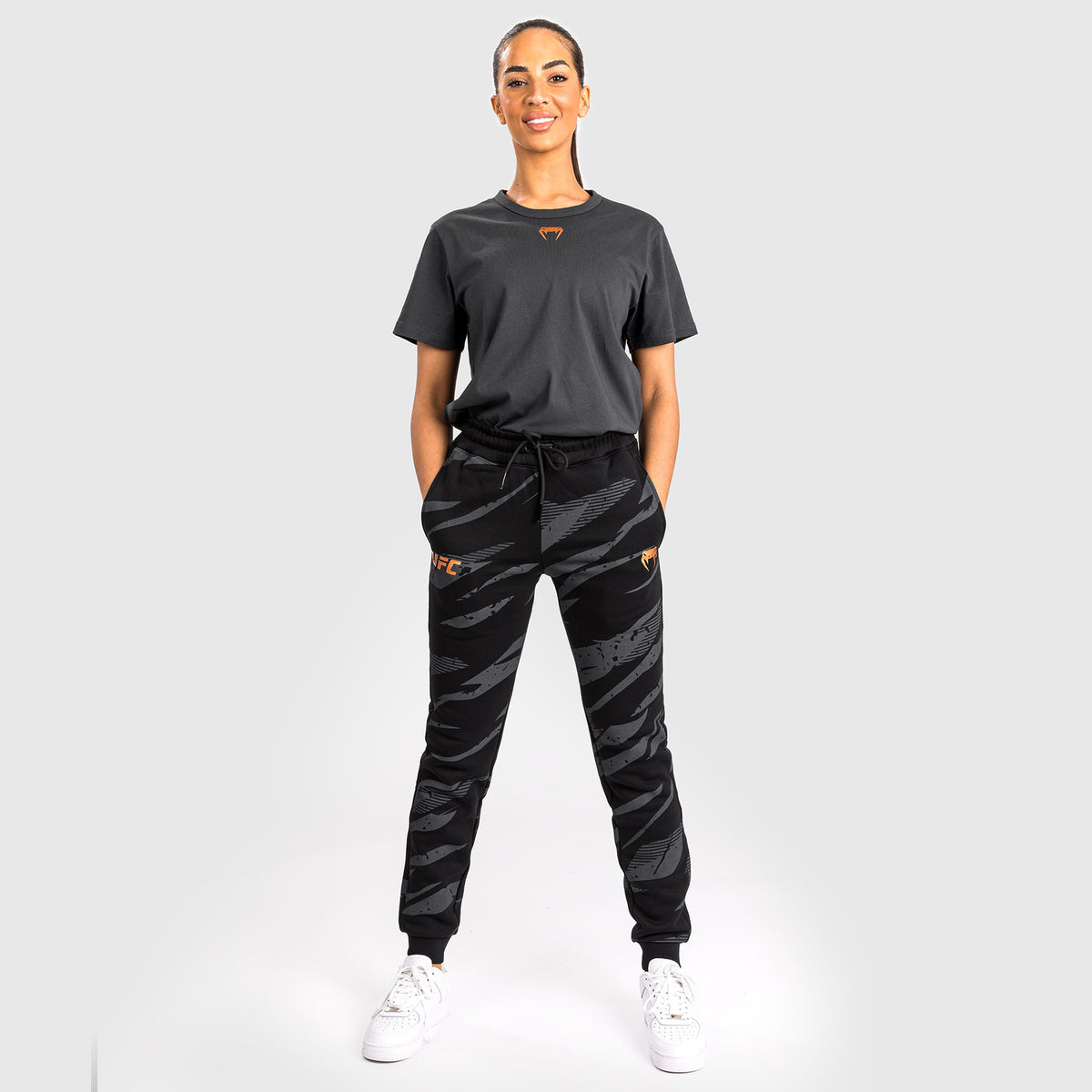 Pantalon en Coton pour Femmes UFC Adrenaline by Venum Fight Week - Urban Camo - product-type_Pantalons de jogging