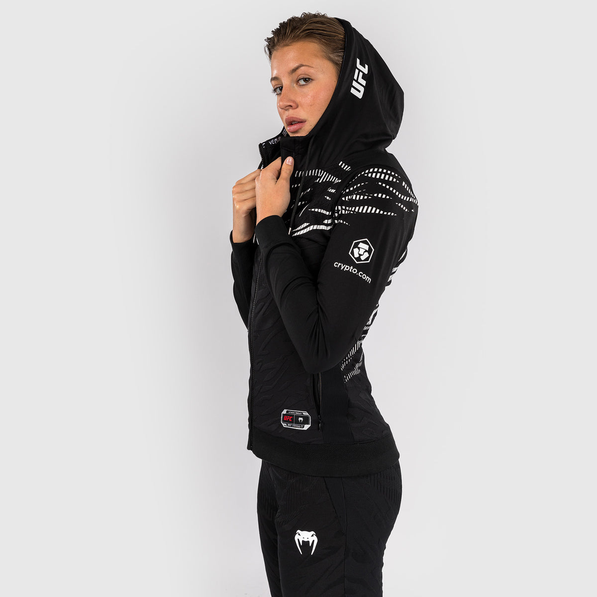 Sweatshirt à Capuche pour Femmes UFC Fusion by Venum Personnalisé Authentic Fight Night - Noir - product-type_Vestes