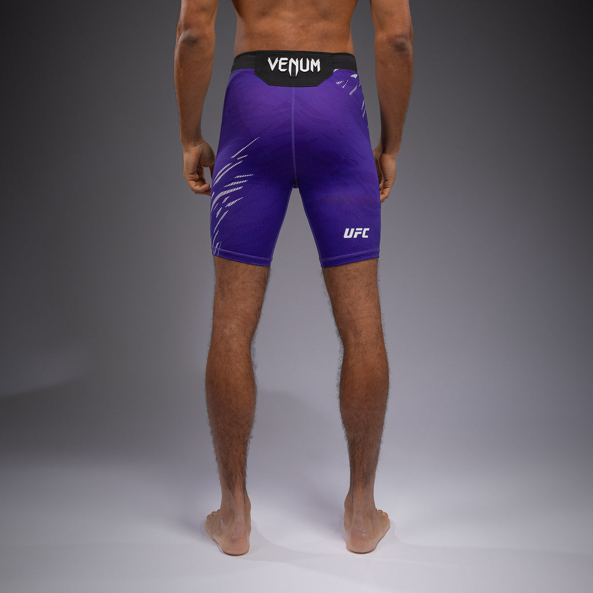Short de compression pour Hommes UFC Fusion by Venum Authentic Fight Night - Violet - product-type_Shorts de compression