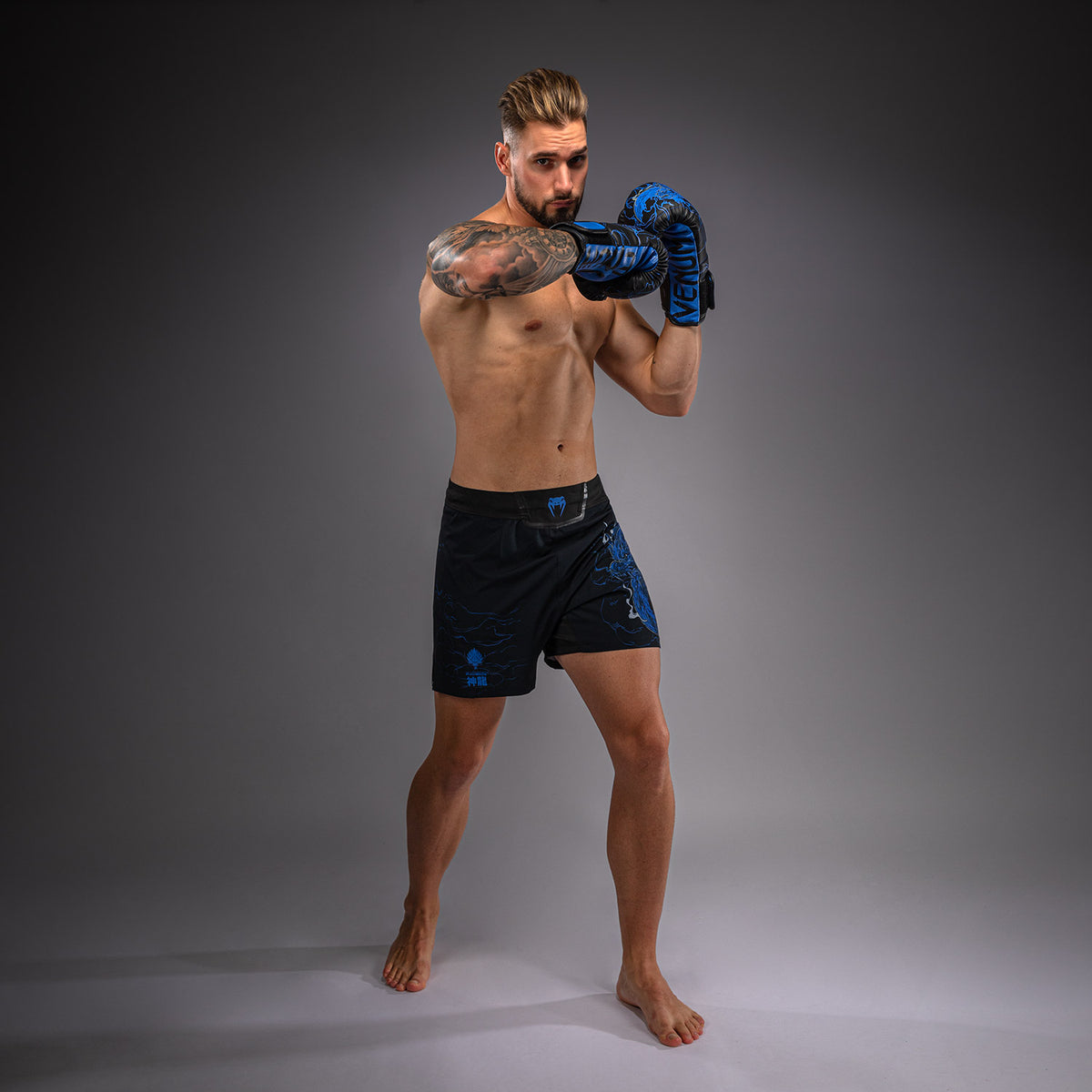 Short de Combat Venum Thunder Dragon – Noir/Bleu Royal - product-type_Shorts de MMA