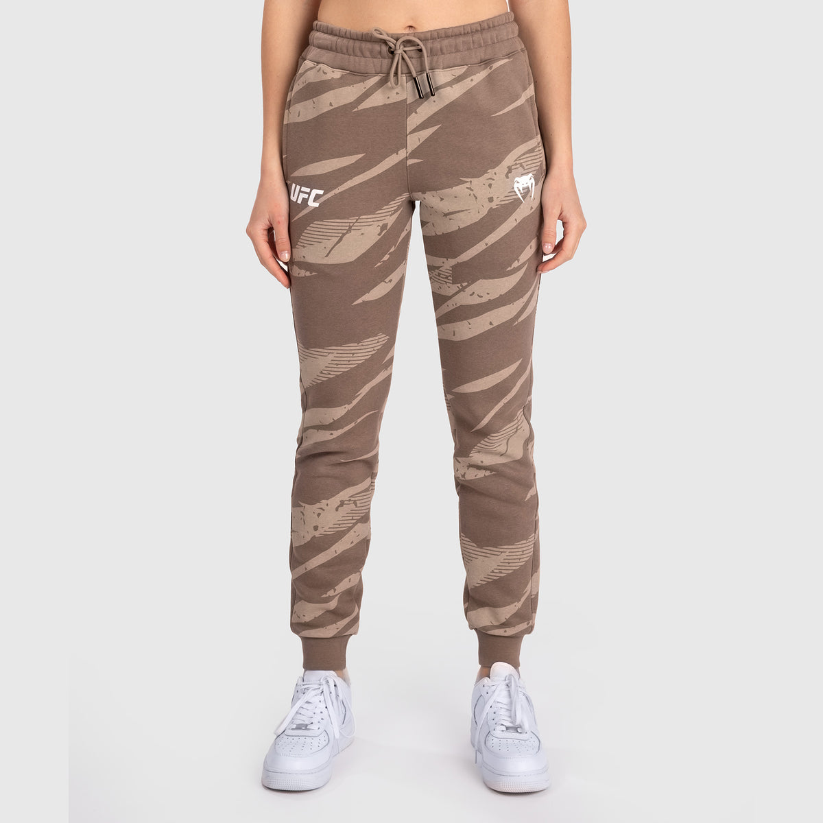 Pantalon en Coton pour Femmes UFC Adrenaline by Venum Fight Week - Desert Camo - product-type_Pantalons de jogging