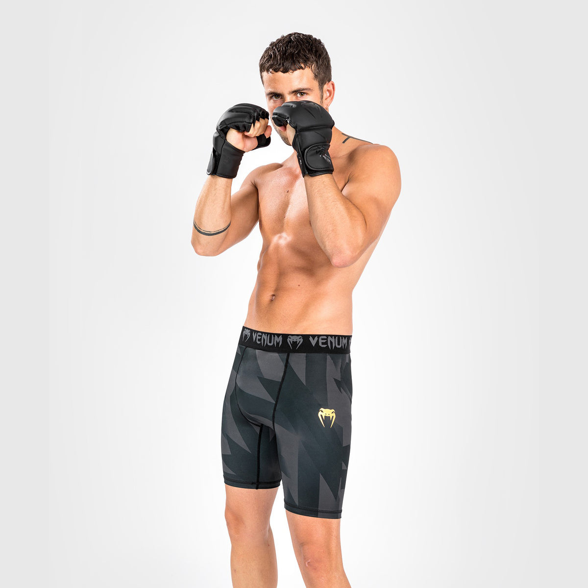 Short de compression Venum Razor - Noir/Or - product-type_Shorts de compression