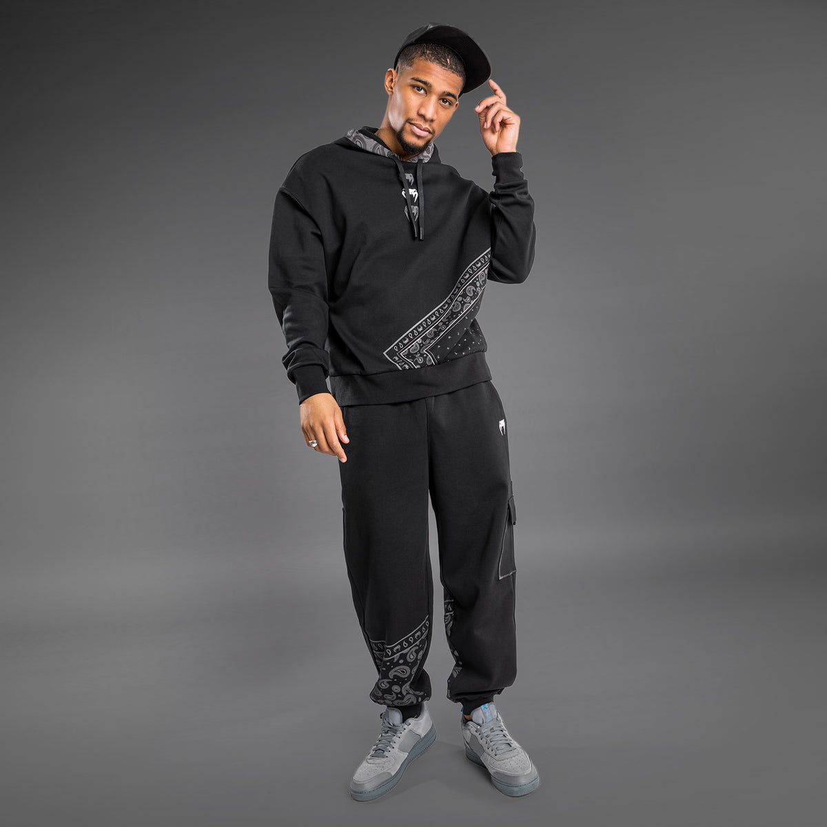 Sweatshirt à Capuche XL Venum Cali 34 - Oversize- Noir - product-type_Sweatshirts