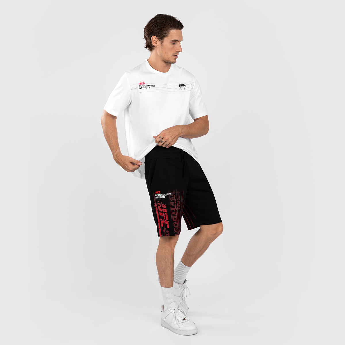 Short en Coton pour Hommes UFC Venum Performance Institute 2.0 - Noir/Rouge - product-type_Shorts en Coton