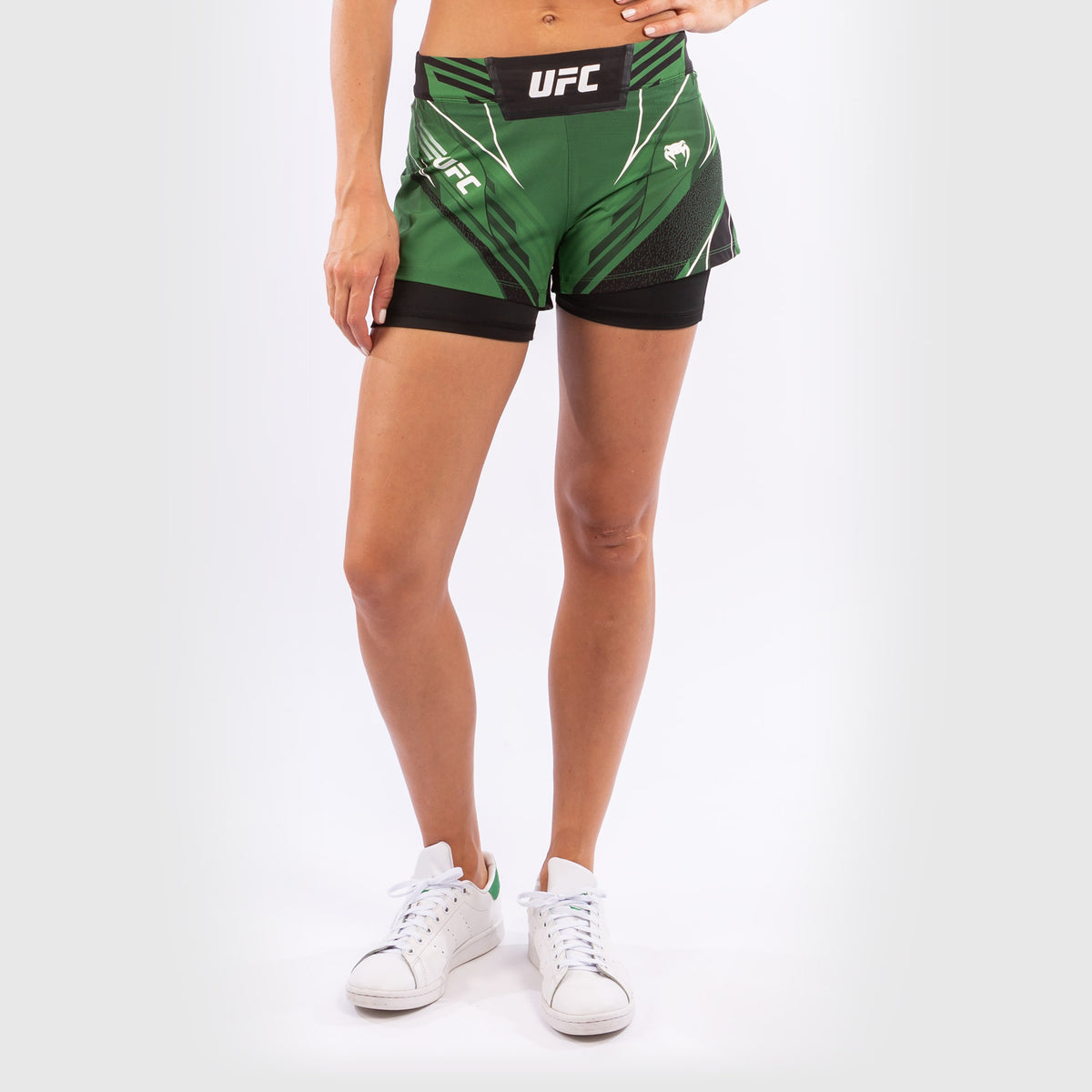 Fightshort Femme UFC Venum Authentic Fight Night - Coupe Courte - Vert - product-type_Shorts de MMA