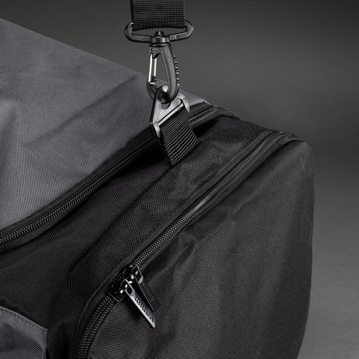 Sac de Sport Venum Essential (61 L) - Gris/Noir - product-type_Sacs de sport