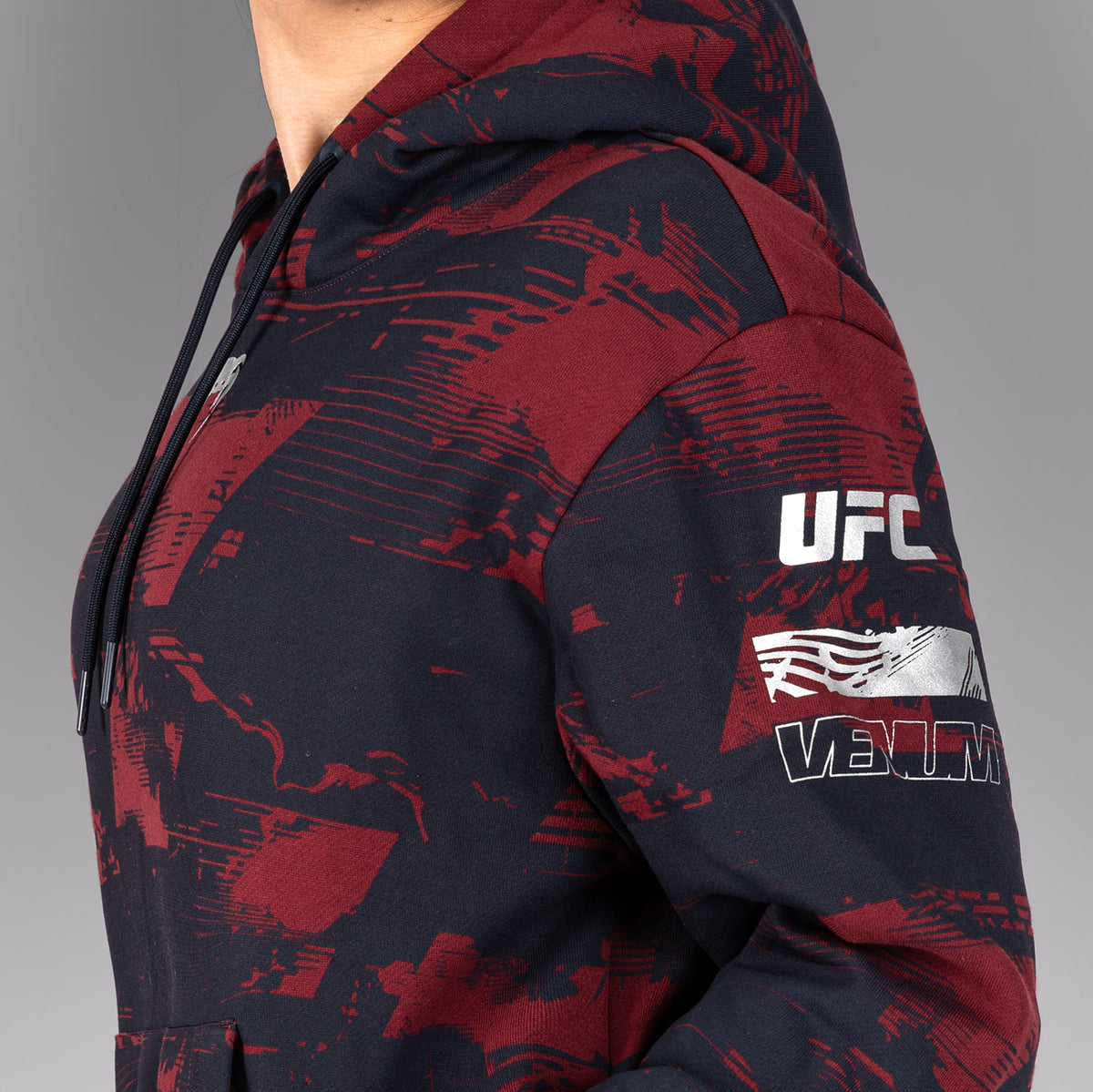 Sweat à capuche Femme UFC Zenith by Venum Authentic Fight Week - Bleu marine/Bordeaux/Argent - product-type_Sweatshirts