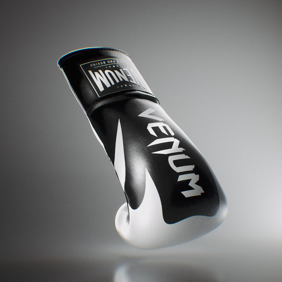 Gants de boxe pro Venum Hammer - Avec Lacets - Gants de boxe Pro