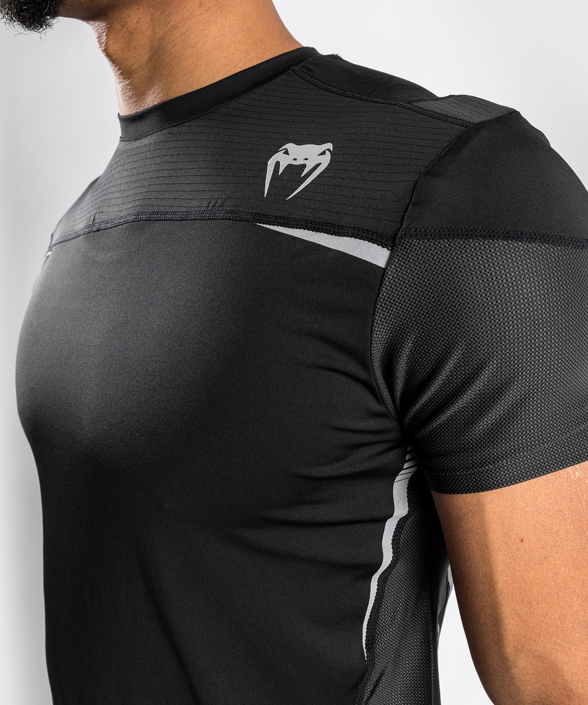 T-shirt Dry Tech Venum Tempest 2.0  – Noir/Gris - T-shirts