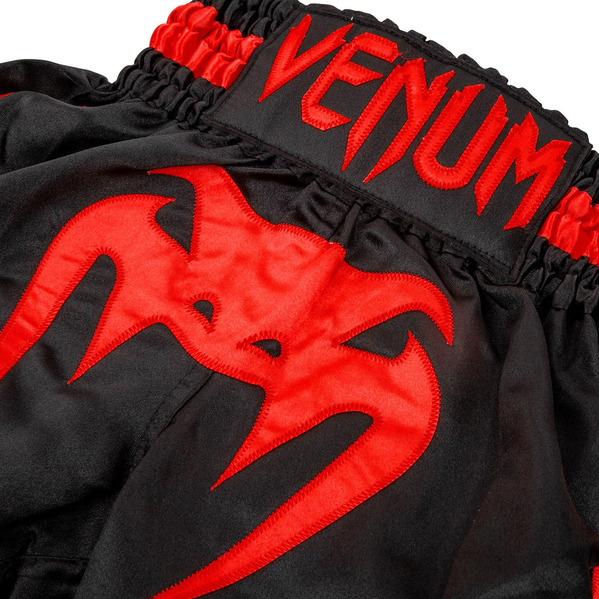 Short de Muay Thaï Venum Bangkok Inferno Kids - Noir/Rouge - Shorts de boxe thaï